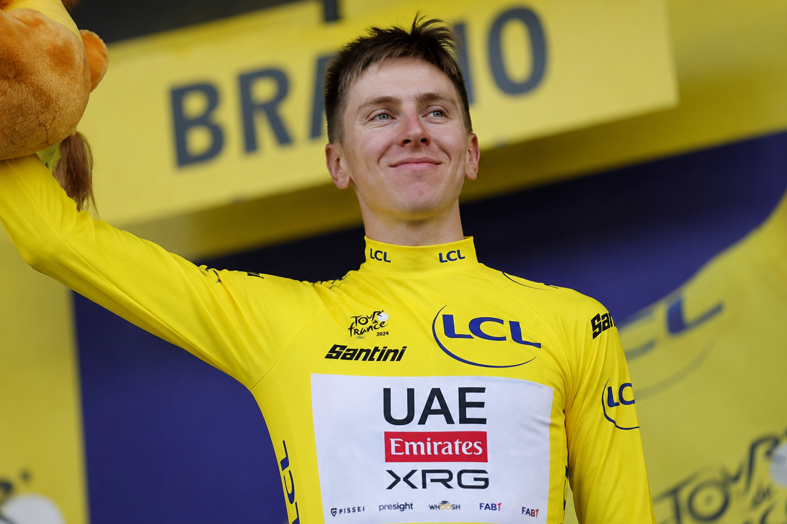 Tour de France : Pogačar  et Van der Poel  au sommet