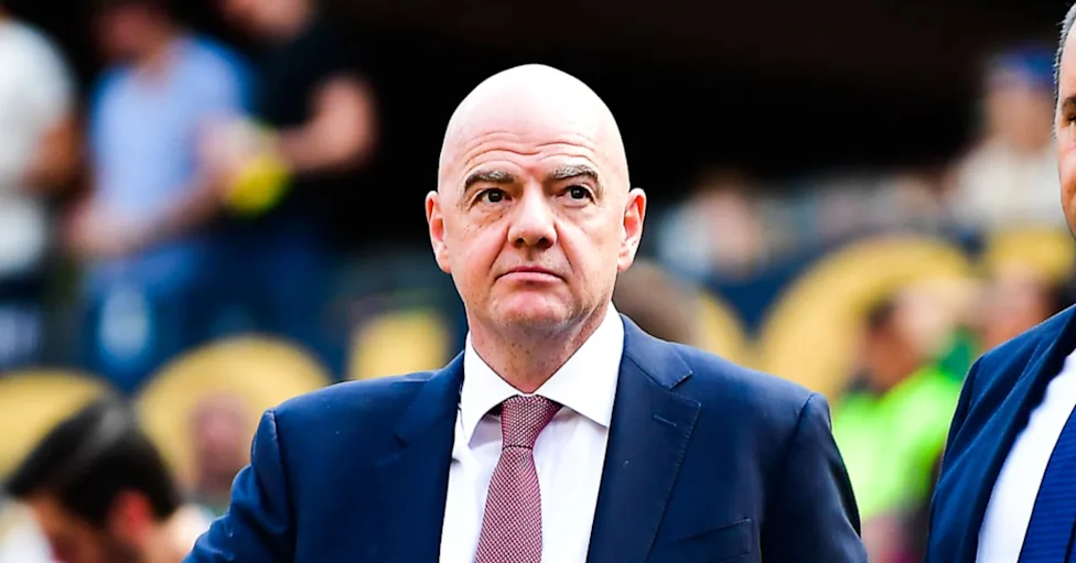 FIFA : Gianni Infantino joue encore l'une de ses cartes 