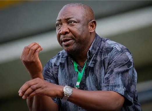 Nigéria : Le président de la NFF et son comité font leurs valises 