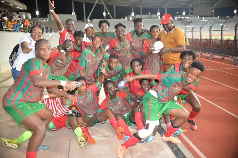 UFOA B dames : Africa Sport gagne Espoir FC