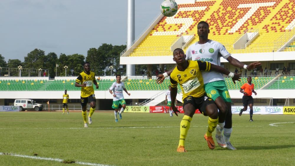 Les Kondonas cèdent à domicile devant les Canaris