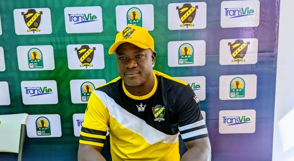 Tour de cadrage Coupe CAF : Jean Paul Abalo sur ASKO-CS Sfaxien
