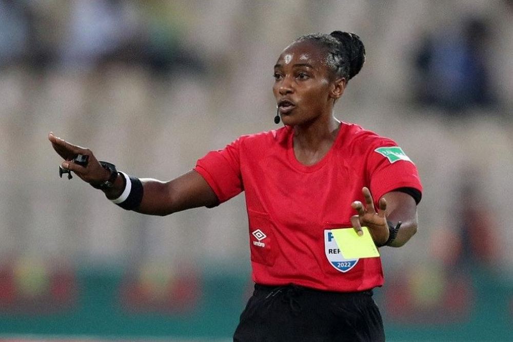 Mondial 2022 : Salima Mukansanga du Rwanda sera de la partie