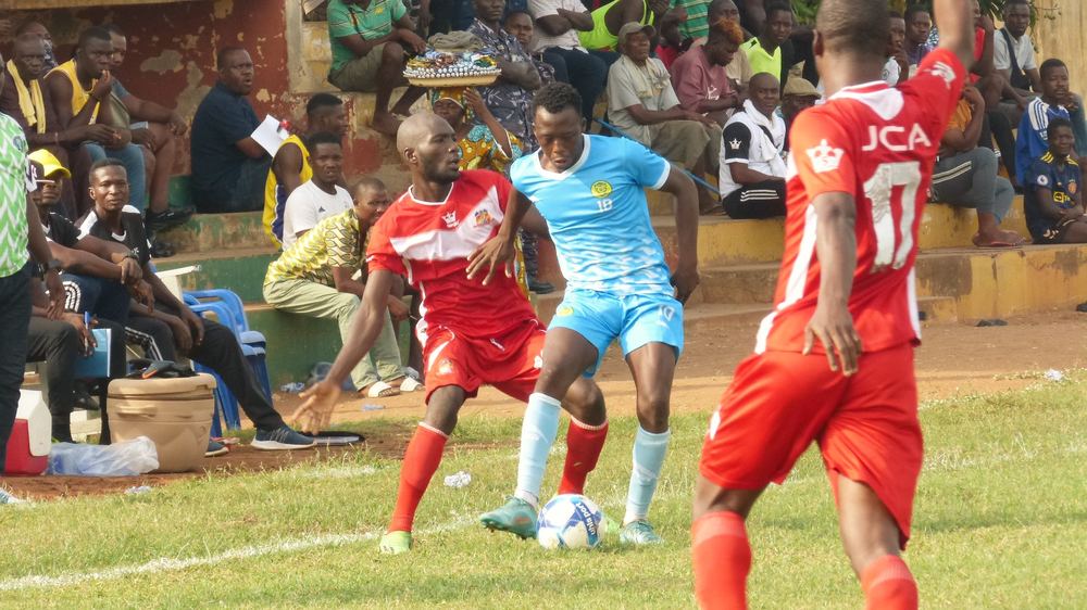 D2 J4 (Foot): Gbikinti nouveau leader