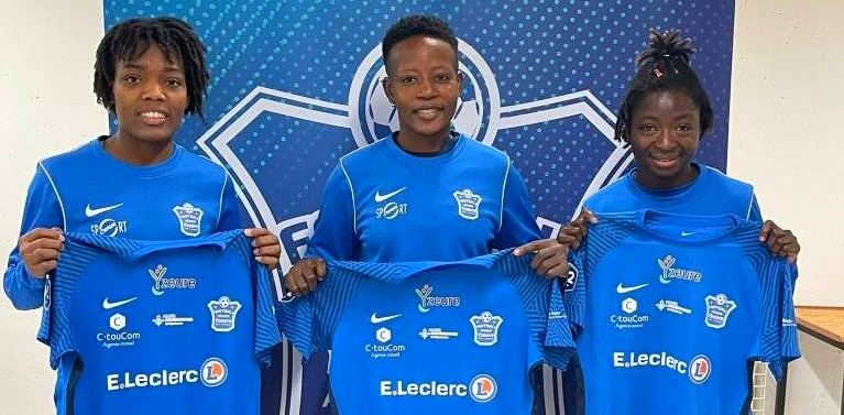 Mercato : Trois Togolaises à Yzeure