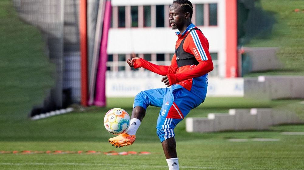Bayern Munich: Sadio Mané au training collectif