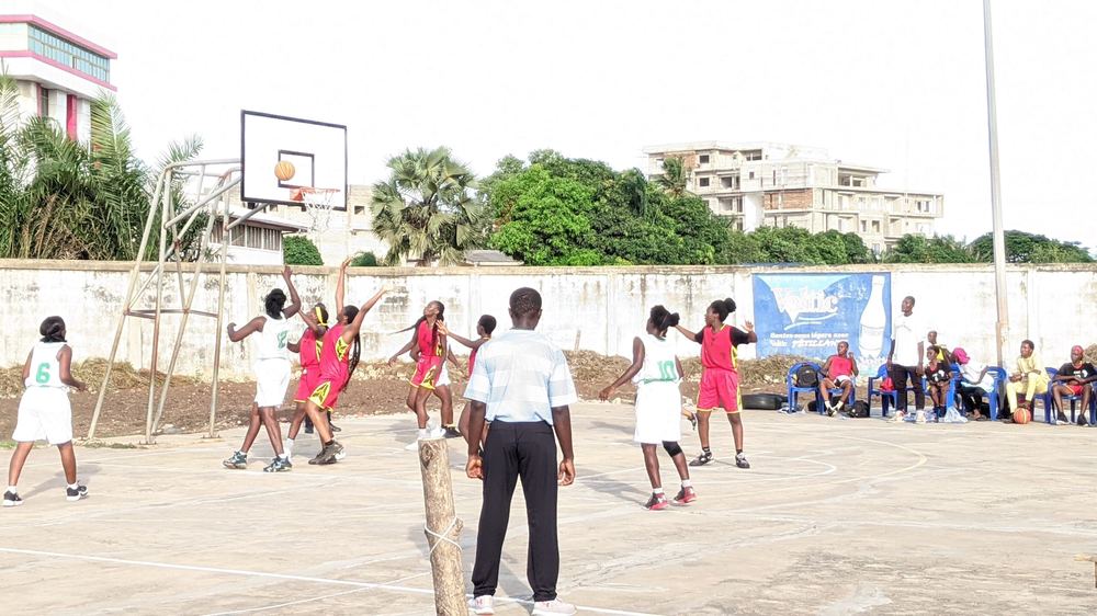 Chpt LBBLG J9: OBC-Swallows et DYTO assurent