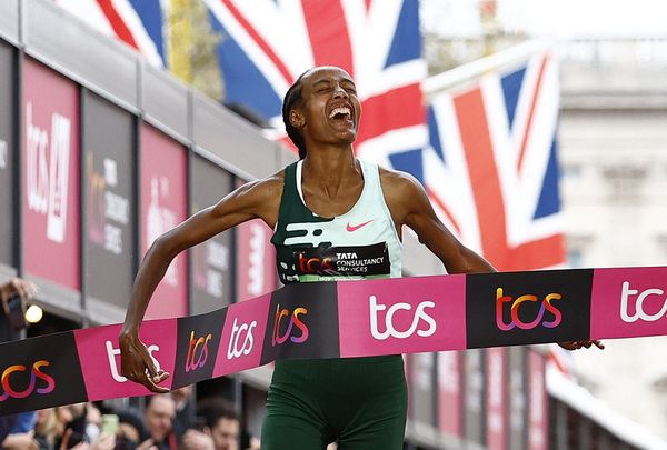 Athl/Marathon de Londres: Immense Kiptum-Sifan dans dans l'histoire