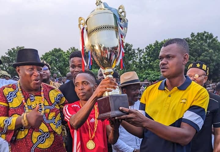 Tournoi de la Révélation édition 8 : Étoile Rouge de Kpakpalekpenou sacré