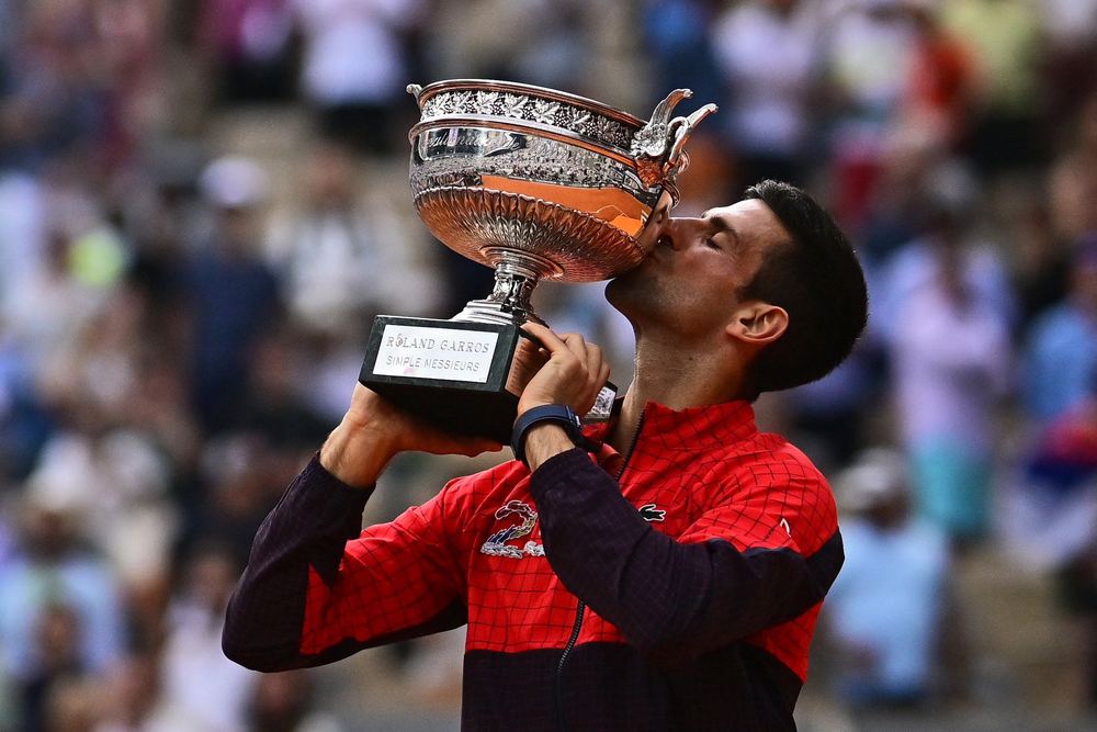 Roland Garros: Djokovic écrit l'histoire