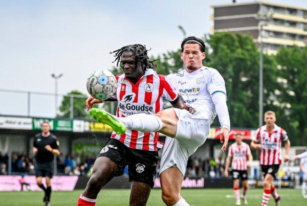 Mercato : Augustin Drakpe file à Spakenburg