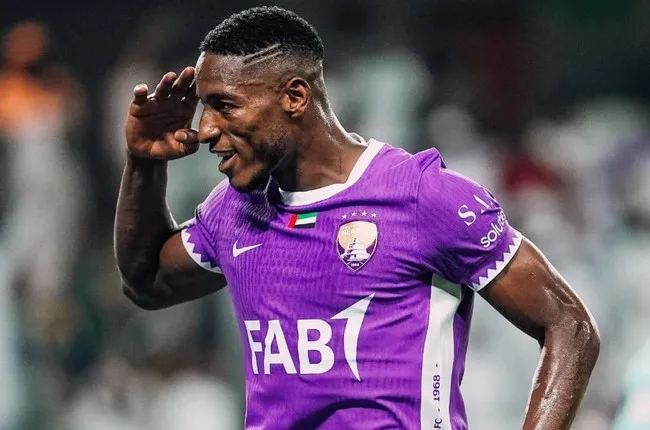 Al Ain : Laba Kodjo en mode patron